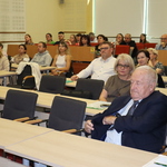 uczestnicy konferencji na sali siędzacy  i słuchający wystąpień.JPG